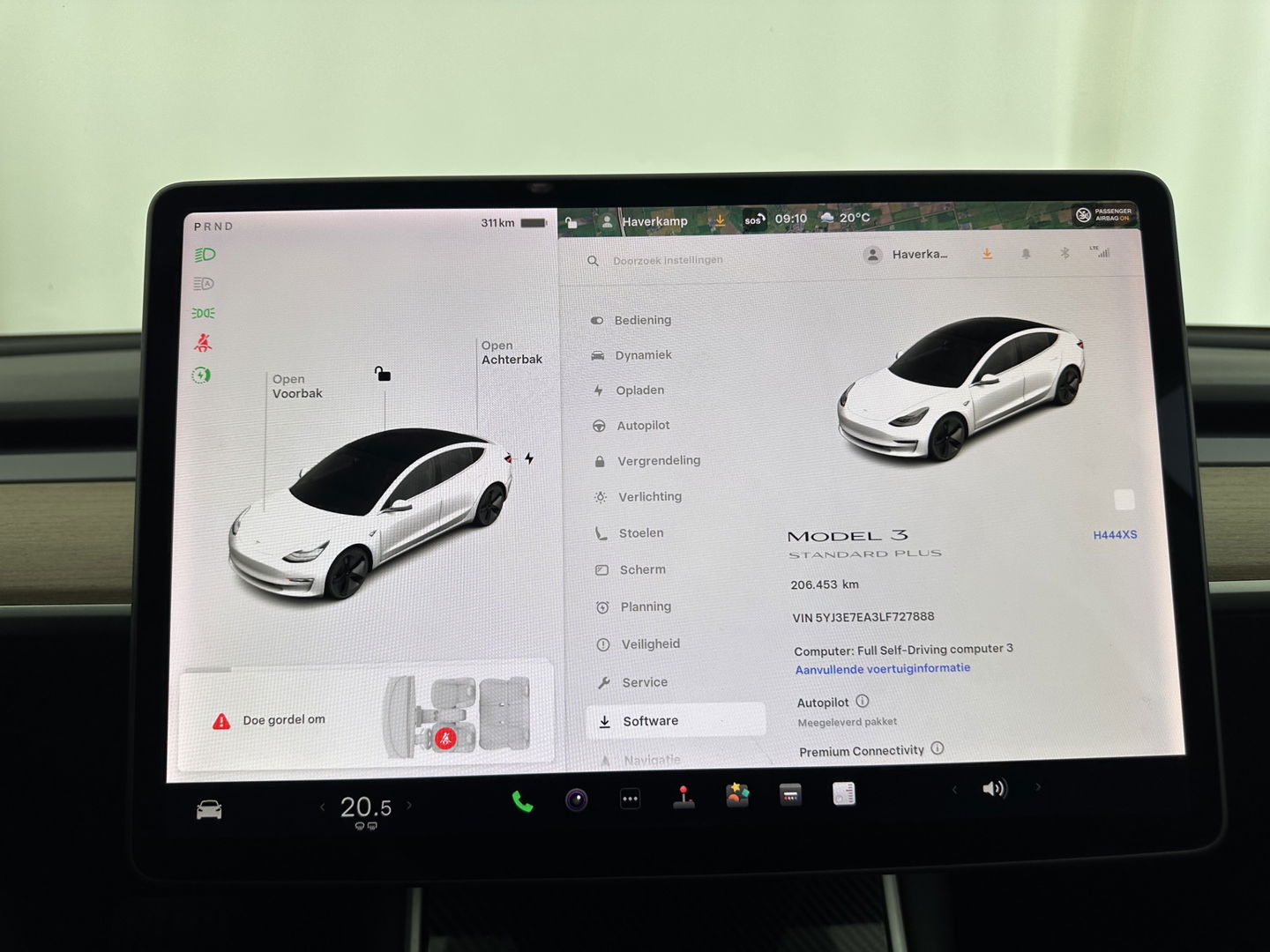 Tesla Model 3 Standard RWD Plus 60 kWh [ 3-Fase ] (INCL-BTW) Aut. *PANO | AUTO-PILOT | LUXURY-LEATHER | KEYLESS | FULL-LED | MEMORY-PACK | SURROUND-VIEW | DAB | CARPLAY | DIGI-COCKPIT | LANE-ASSIST | COMFORT-SEATS | 18"ALU*
