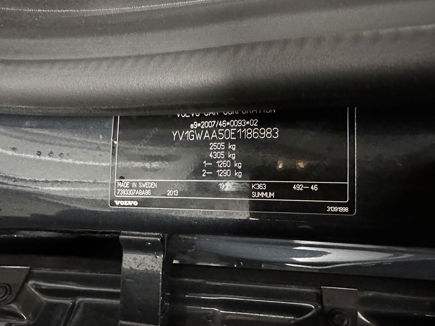 Volvo V60 2.4 D6 AWD Plug-In Hybrid Summum AIRCO DEFECT Aut. *PANO | LUXURY-LEATHER | XENON | MEMORY-PACK | COMFORT/HEATED-SEATS | NAVI-FULLMAP | CAMERA | ECC | PDC | CRUISE | 17''ALU*
