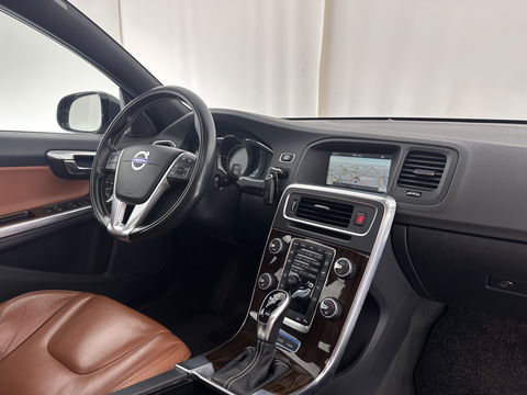 Volvo V60 2.4 D6 AWD Plug-In Hybrid Summum AIRCO DEFECT Aut. *PANO | LUXURY-LEATHER | XENON | MEMORY-PACK | COMFORT/HEATED-SEATS | NAVI-FULLMAP | CAMERA | ECC | PDC | CRUISE | 17''ALU*
