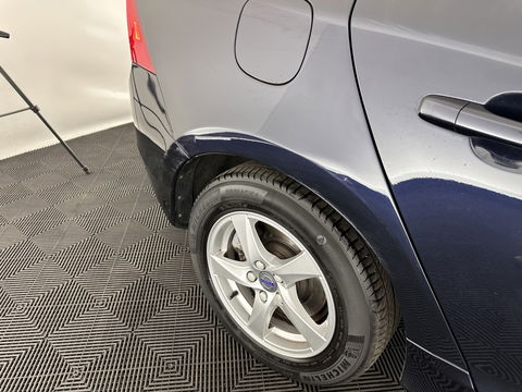 Volvo S60 2.0 D4 Kinetic Business-Pack-Connect *NAVI-FULLMAP | COMFORT-SEATS | ECC | PDC | CRUISE | TOWBAR | 16''ALU *