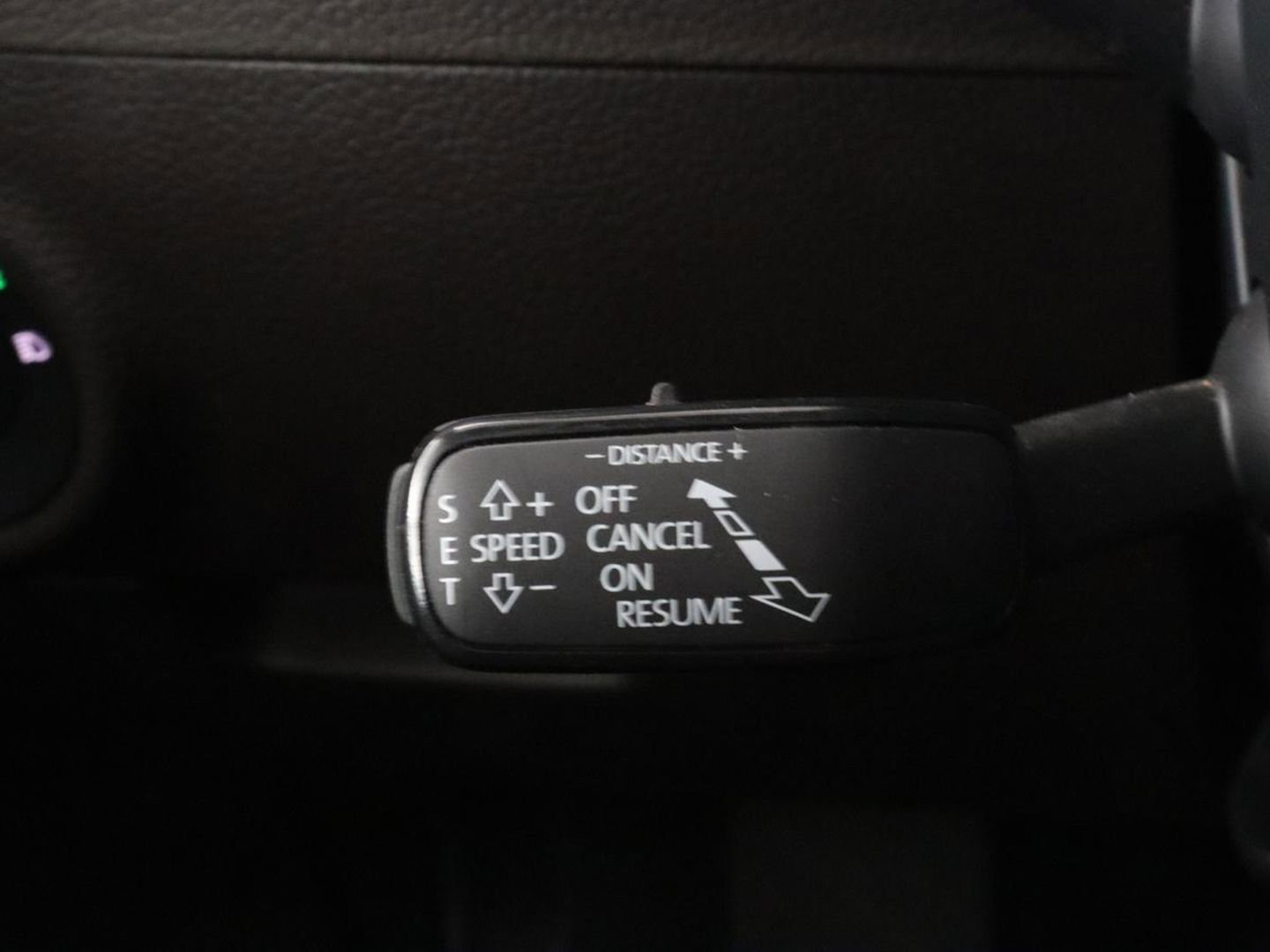 Škoda Superb 1.4 TSI iV Laurin & Klement | Leder | Trekhaak | Adaptive cruise | Stoelverwarming | Canton Sound | Virtual Cockpit | Navigatie | Memory | Achterbankverwarming | Full LED | Keyless | Carplay | PHEV