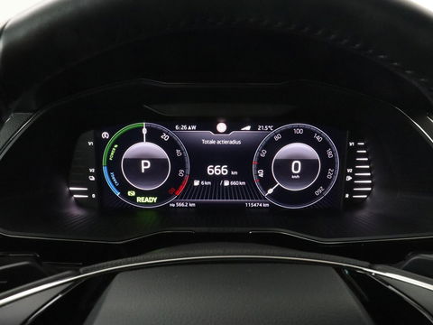 Škoda Superb 1.4 TSI iV Laurin & Klement | Leder | Trekhaak | Adaptive cruise | Stoelverwarming | Canton Sound | Virtual Cockpit | Navigatie | Memory | Achterbankverwarming | Full LED | Keyless | Carplay | PHEV