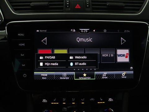 Škoda Superb 1.4 TSI iV Laurin & Klement | Leder | Trekhaak | Adaptive cruise | Stoelverwarming | Canton Sound | Virtual Cockpit | Navigatie | Memory | Achterbankverwarming | Full LED | Keyless | Carplay | PHEV
