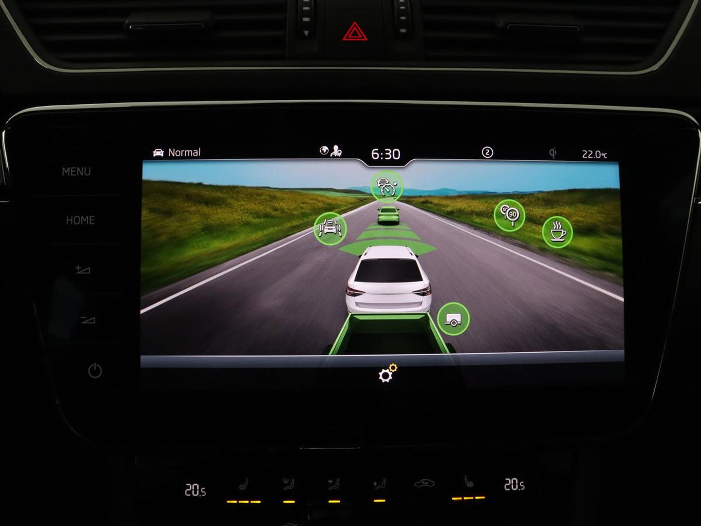 Škoda Superb 1.4 TSI iV Laurin & Klement | Leder | Trekhaak | Adaptive cruise | Stoelverwarming | Canton Sound | Virtual Cockpit | Navigatie | Memory | Achterbankverwarming | Full LED | Keyless | Carplay | PHEV