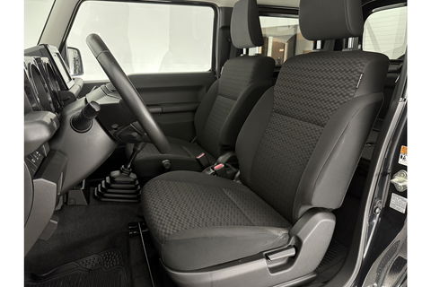 Suzuki Jimny 1.5 Allgrip 4x4 Airco Bullbar Lier Trekhaak Camera Cruise Navi LED Sidebars 4 Persoons 15"LMV