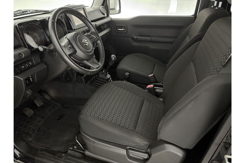 Suzuki Jimny 1.5 Allgrip 4x4 Airco Bullbar Lier Trekhaak Camera Cruise Navi LED Sidebars 4 Persoons 15"LMV