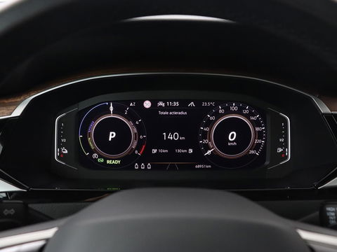 Volkswagen Arteon 2.0 TSI Elegance Business Exclusive | Camera | Head-up | LED | Virtual Cockpit | Pano.Dak | Stoelverwarming |