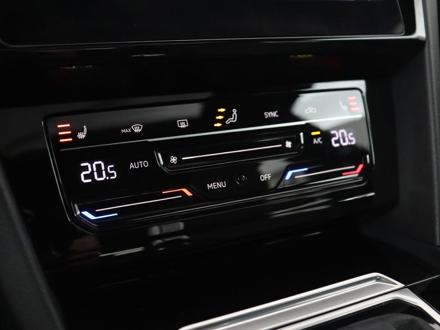 Volkswagen Arteon 2.0 TSI Elegance Business Exclusive | Camera | Head-up | LED | Virtual Cockpit | Pano.Dak | Stoelverwarming |