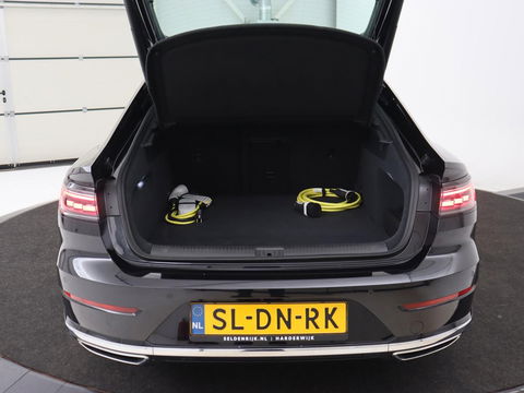Volkswagen Arteon 2.0 TSI Elegance Business Exclusive | Camera | Head-up | LED | Virtual Cockpit | Pano.Dak | Stoelverwarming |