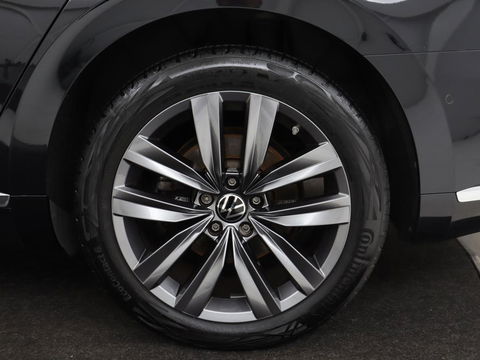 Volkswagen Arteon 2.0 TSI Elegance Business Exclusive | Camera | Head-up | LED | Virtual Cockpit | Pano.Dak | Stoelverwarming |