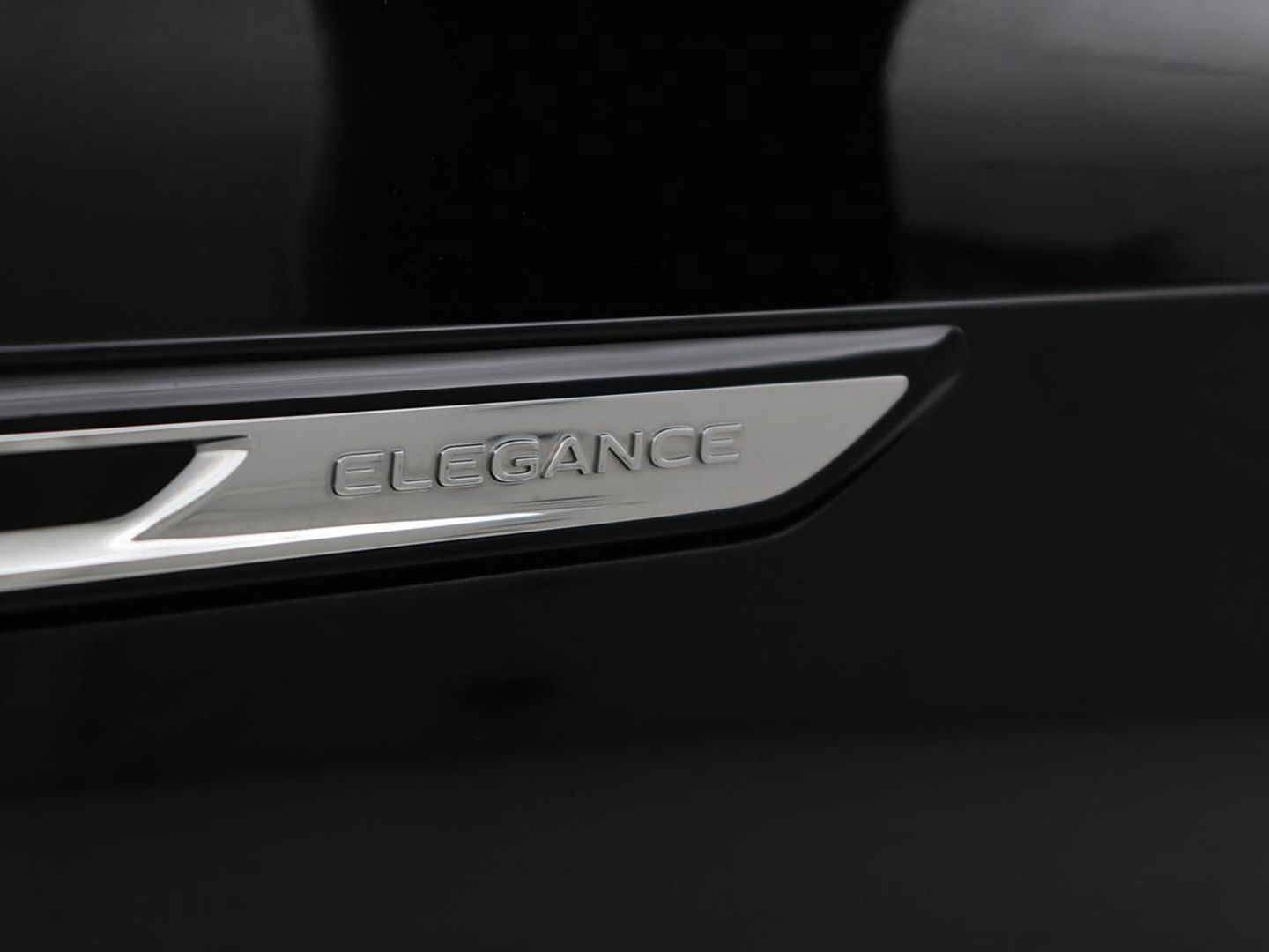 Volkswagen Arteon 2.0 TSI Elegance Business Exclusive | Camera | Head-up | LED | Virtual Cockpit | Pano.Dak | Stoelverwarming |