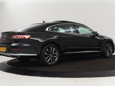 Volkswagen Arteon 2.0 TSI Elegance Business Exclusive | Camera | Head-up | LED | Virtual Cockpit | Pano.Dak | Stoelverwarming |