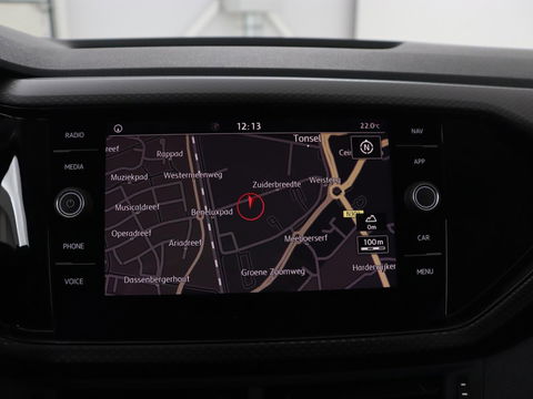 Volkswagen T-Cross 1.0 TSI Life Business | Stoelverwarming | Camera | Virtual Cockpit | Carplay | Adaptive cruise | Climate control | Dodehoek detectie | Navigatie
