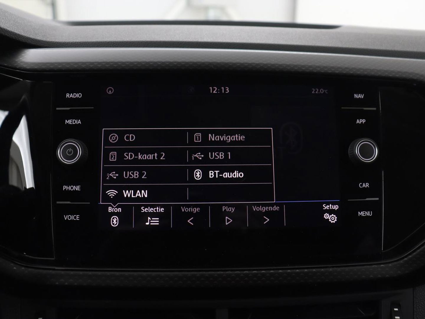 Volkswagen T-Cross 1.0 TSI Life Business | Stoelverwarming | Camera | Virtual Cockpit | Carplay | Adaptive cruise | Climate control | Dodehoek detectie | Navigatie