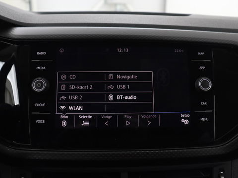Volkswagen T-Cross 1.0 TSI Life Business | Stoelverwarming | Camera | Virtual Cockpit | Carplay | Adaptive cruise | Climate control | Dodehoek detectie | Navigatie