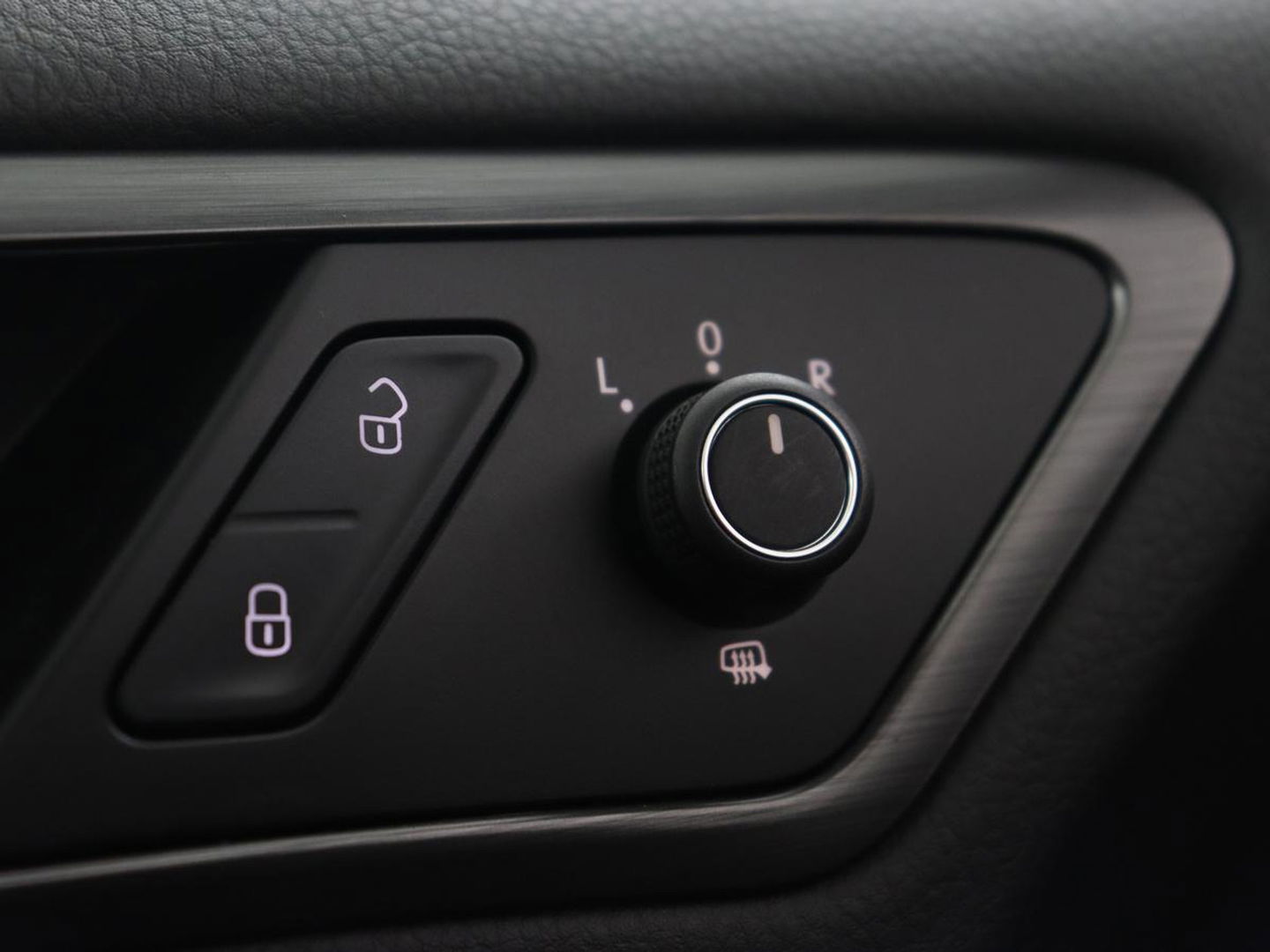 Volkswagen Golf 1.0 TSI Comfortline | Navigatie | Apple Carplay | Parkeerhulp |