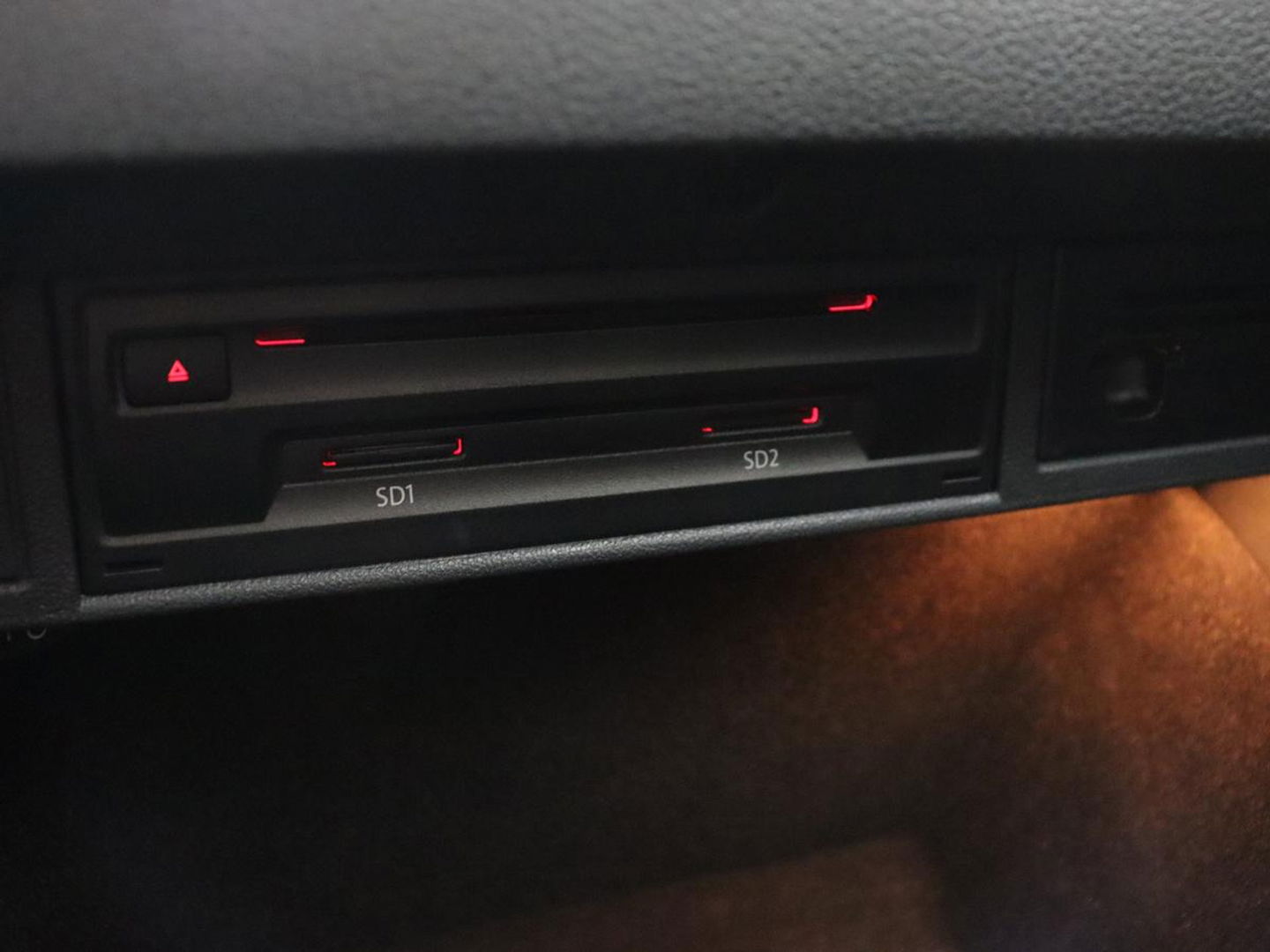 Volkswagen Golf 1.0 TSI Comfortline | Navigatie | Apple Carplay | Parkeerhulp |