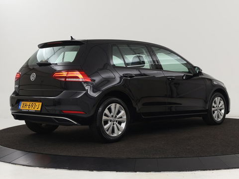 Volkswagen Golf 1.0 TSI Comfortline | Navigatie | Apple Carplay | Parkeerhulp |