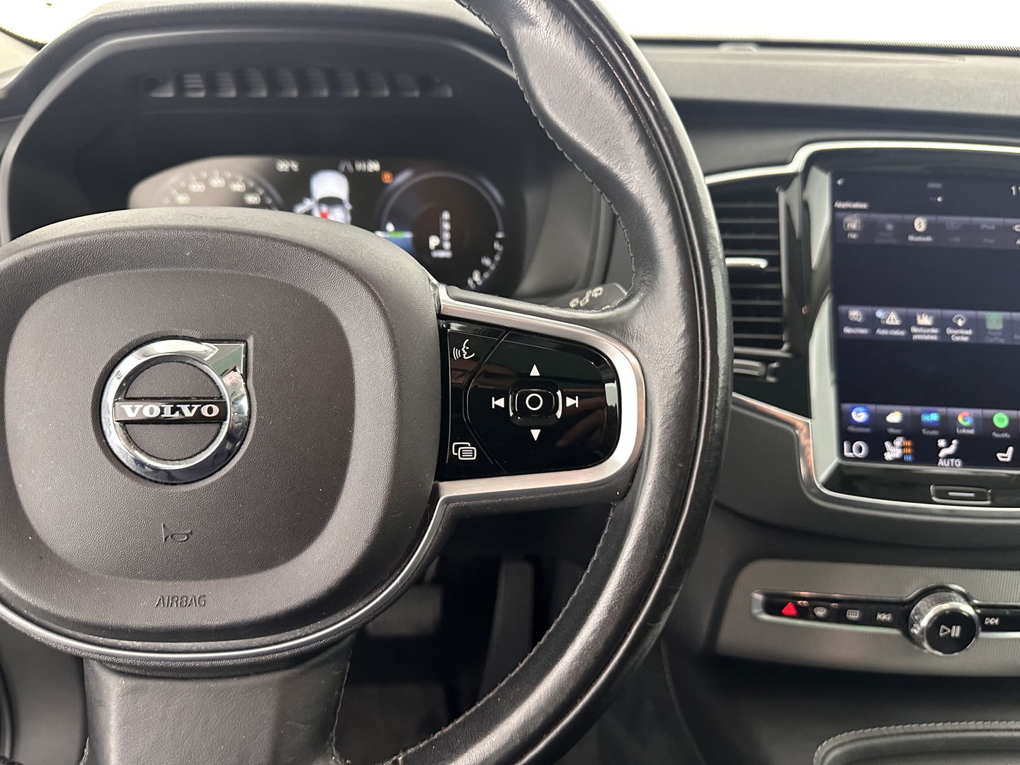 Volvo XC90 2.0 T8 Twin Engine AWD Inscription (INCL.BTW)  Aut. *PANO | HEAD-UP | LUXURY-LEATHER | FULL-LED | MEMORY-PACK | DIGI-COCKPIT | CAMERA | COMFORT/HEATED-SEATS | ECC | PDC | CRUISE | 20''ALU*