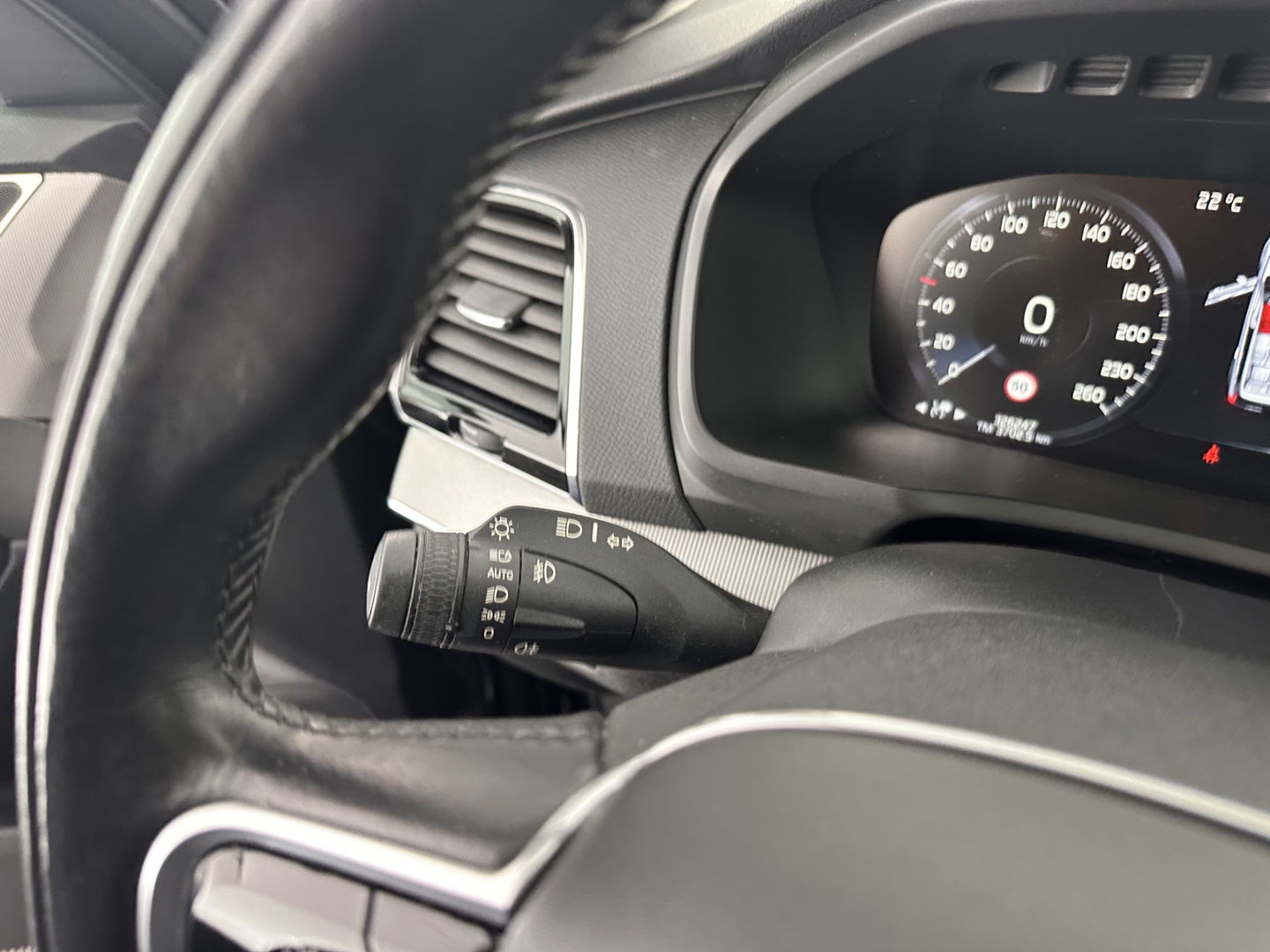 Volvo XC90 2.0 T8 Twin Engine AWD Inscription (INCL.BTW)  Aut. *PANO | HEAD-UP | LUXURY-LEATHER | FULL-LED | MEMORY-PACK | DIGI-COCKPIT | CAMERA | COMFORT/HEATED-SEATS | ECC | PDC | CRUISE | 20''ALU*