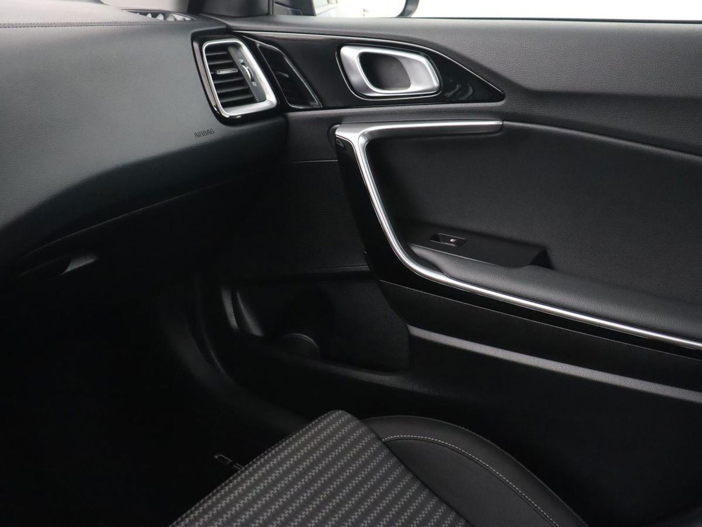 Kia Ceed SW 1.6 GDi Hybrid DynamicPlusLine | Trekhaak | Camera | Apple Carplay |