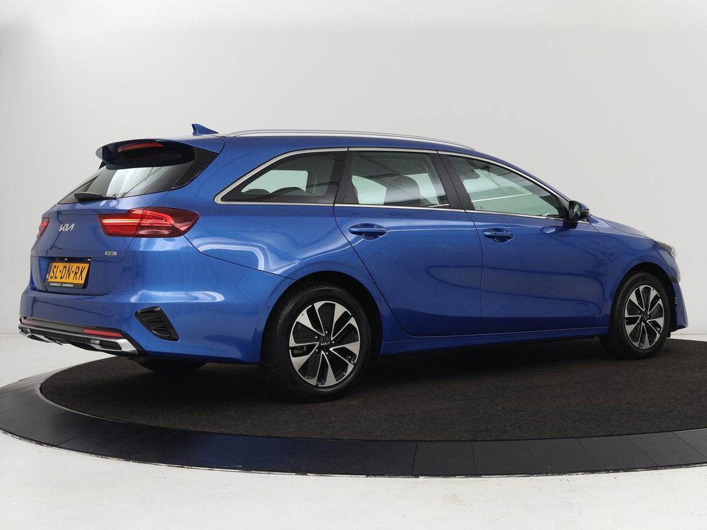 Kia Ceed SW 1.6 GDi Hybrid DynamicPlusLine | Trekhaak | Camera | Apple Carplay |