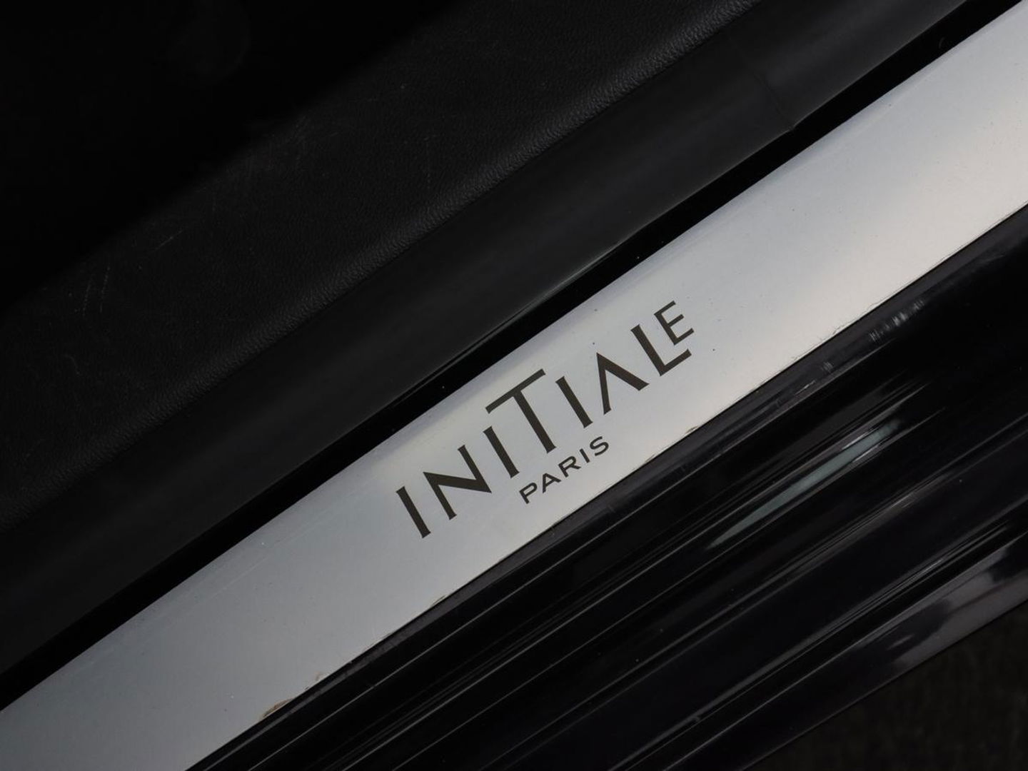 Renault Talisman Estate 1.6 TCe Initiale Paris | Trekhaak | Camera | Head-Up |