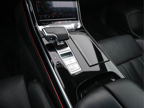 Audi A8 60 TFSI e quattro Lang Pro Line Plus (INCL.BTW) *PANO | VALCONA-LEATHER | MATRIX-LED | ADAPTIVE-CRUISE | BLIND-SPOT | SOFT-CLOSE | BANG&OLUFSEN | TOP-VIEW | MEMORY-PACK | MASSAGE | KEYLESS | DIGI-COCKPIT | NAVI-FULLMAP | 20''ALU