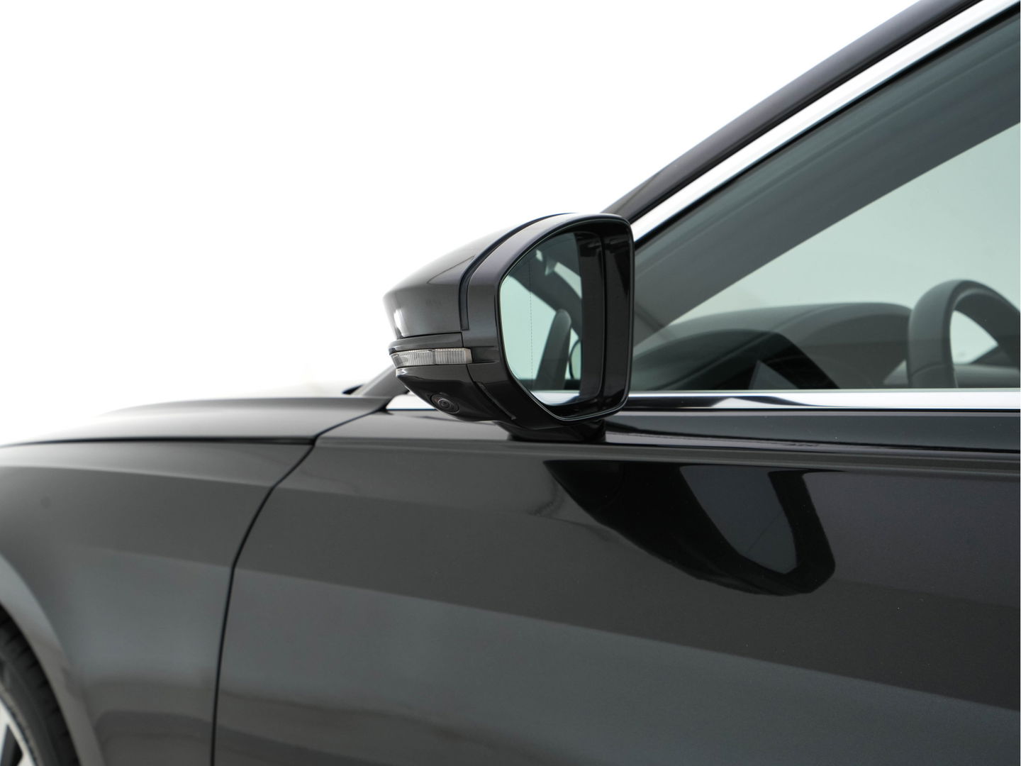 Audi A8 60 TFSI e quattro Lang Pro Line Plus (INCL.BTW) *PANO | VALCONA-LEATHER | MATRIX-LED | ADAPTIVE-CRUISE | BLIND-SPOT | SOFT-CLOSE | BANG&OLUFSEN | TOP-VIEW | MEMORY-PACK | MASSAGE | KEYLESS | DIGI-COCKPIT | NAVI-FULLMAP | 20''ALU