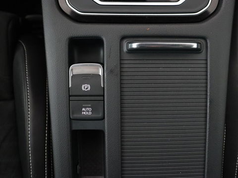 Volkswagen Passat Variant 1.5 TSI Elegance Business R | Pano.Dak | Virtual Cockpit | Apple Carplay | LED |