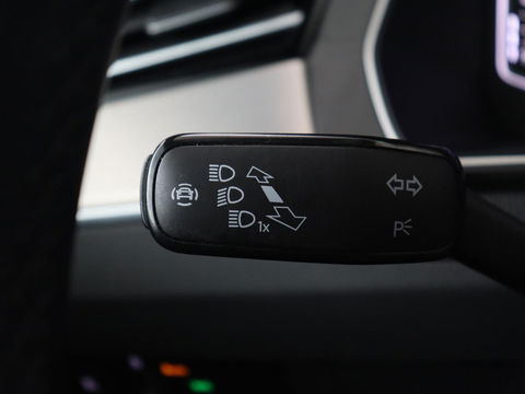 Volkswagen Passat Variant 1.5 TSI Elegance Business R | Pano.Dak | Virtual Cockpit | Apple Carplay | LED |