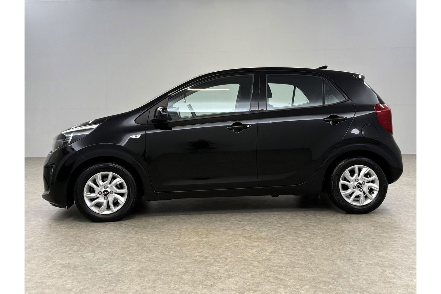 Kia Picanto 1.0 CVVT ComfortPlusLine Airco Camera Carplay 14''LMV Navigatie