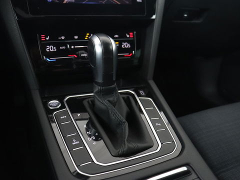 Volkswagen Passat Variant 1.4 TSI PHEV GTE Business | Trekhaak | Camera | Pano.Dak |
