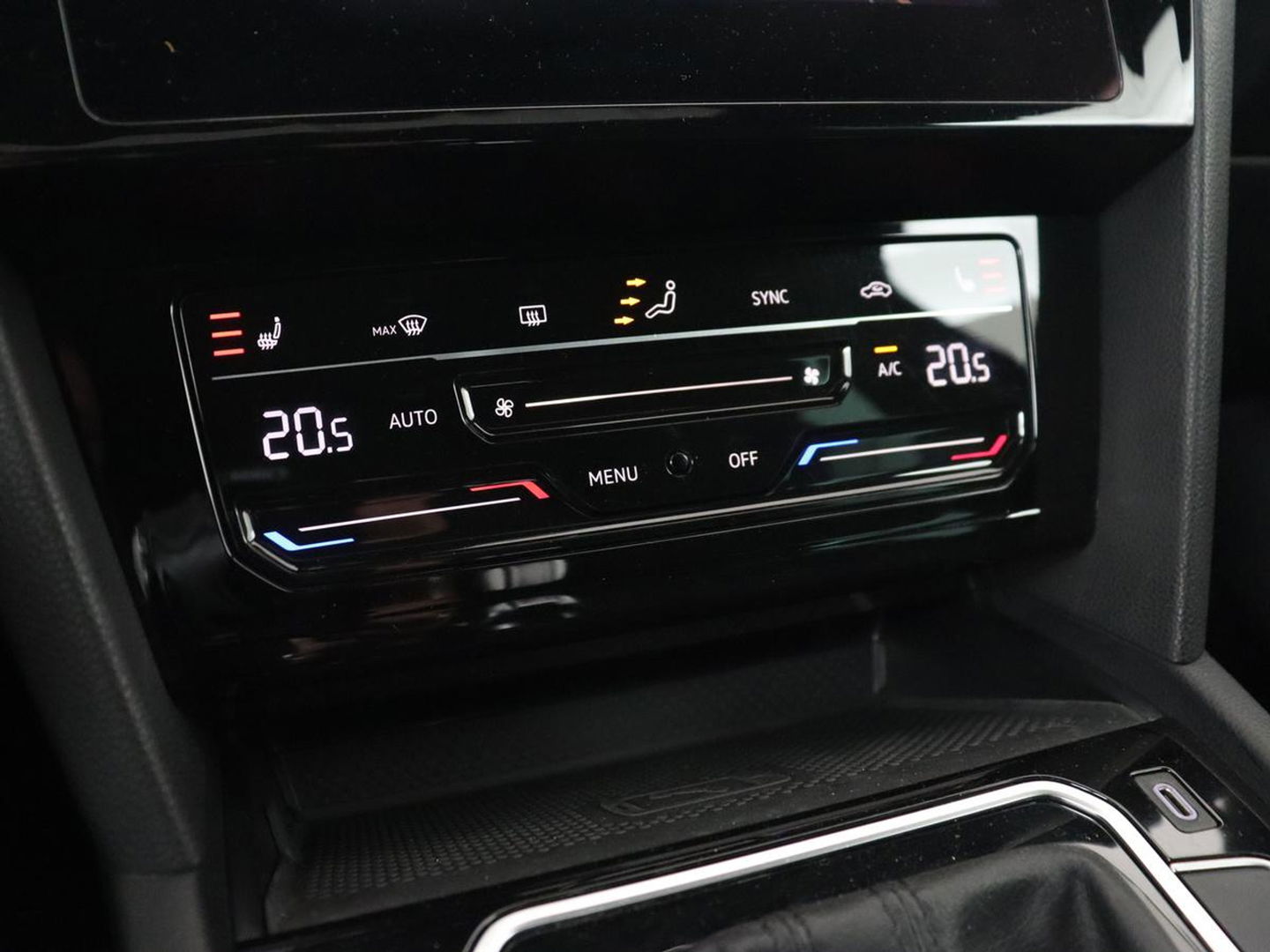 Volkswagen Passat Variant 1.4 TSI PHEV GTE Business | Trekhaak | Camera | Pano.Dak |