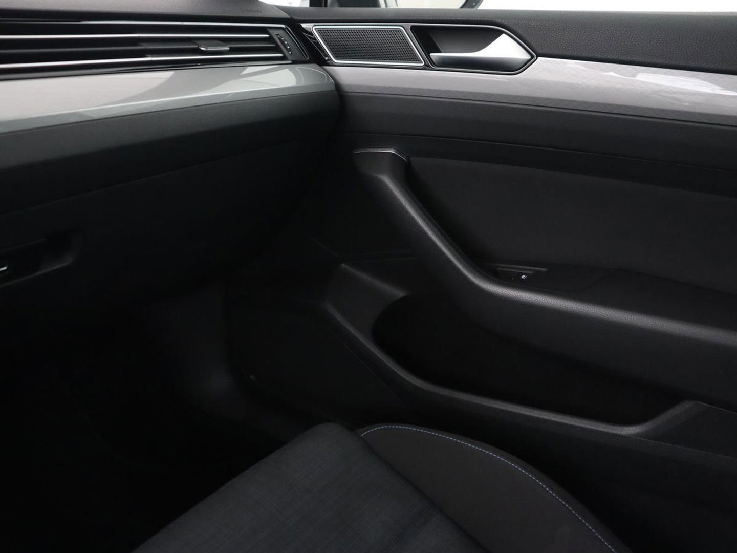 Volkswagen Passat Variant 1.4 TSI PHEV GTE Business | Trekhaak | Camera | Pano.Dak |