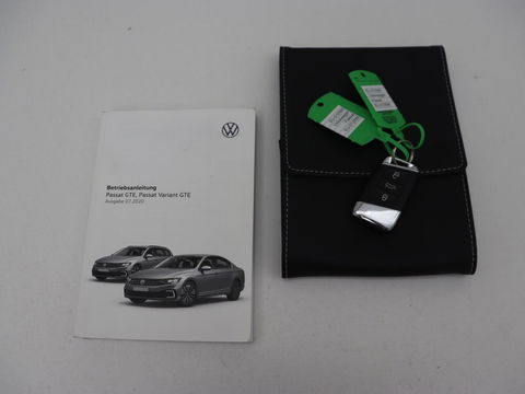 Volkswagen Passat Variant 1.4 TSI PHEV GTE Business | Trekhaak | Camera | Pano.Dak |