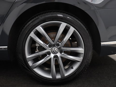 Volkswagen Passat Variant 1.4 TSI PHEV GTE Business | Trekhaak | Camera | Pano.Dak |
