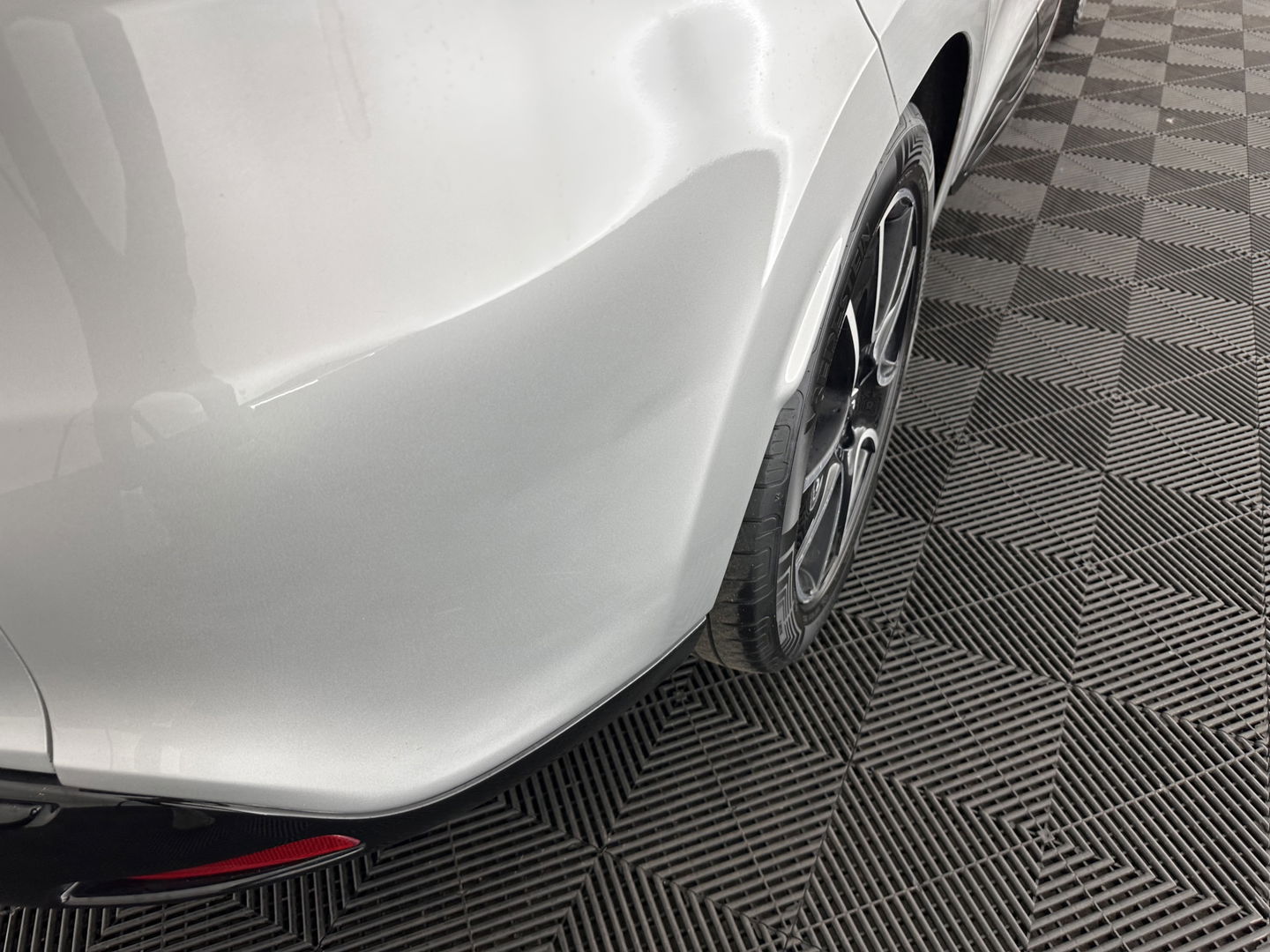 Renault Clio Estate 1.5 dCi ECO Expression Pack-Introduction *NAVI-FULLMAP | AIRCO | CRUISE | BASS-REFLEX-AUDIO | TOWBAR | PRIVACY-GLASS | 16''ALU*