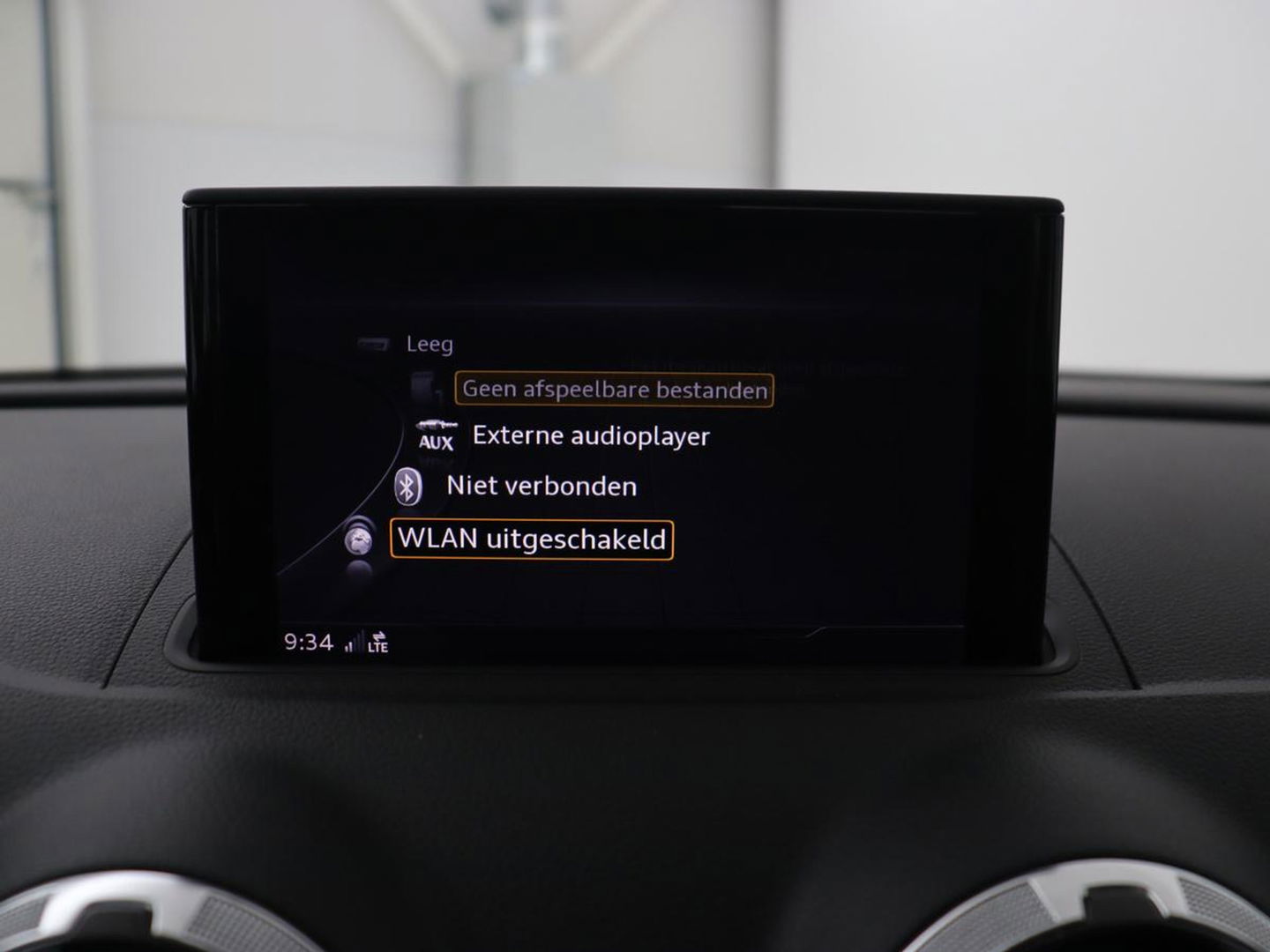 Audi A3 1.0 TFSI Sport S Line Edition | Panoramadak | Keyless | Full LED | Half leder | Navigatie | Sportstoelen | Climate control