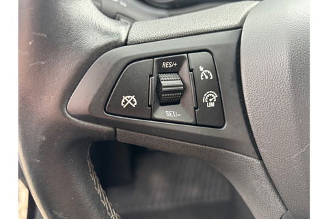 Opel CORSA-E 1.4 EDITION AIRCO CRUISE CONTROL LMV