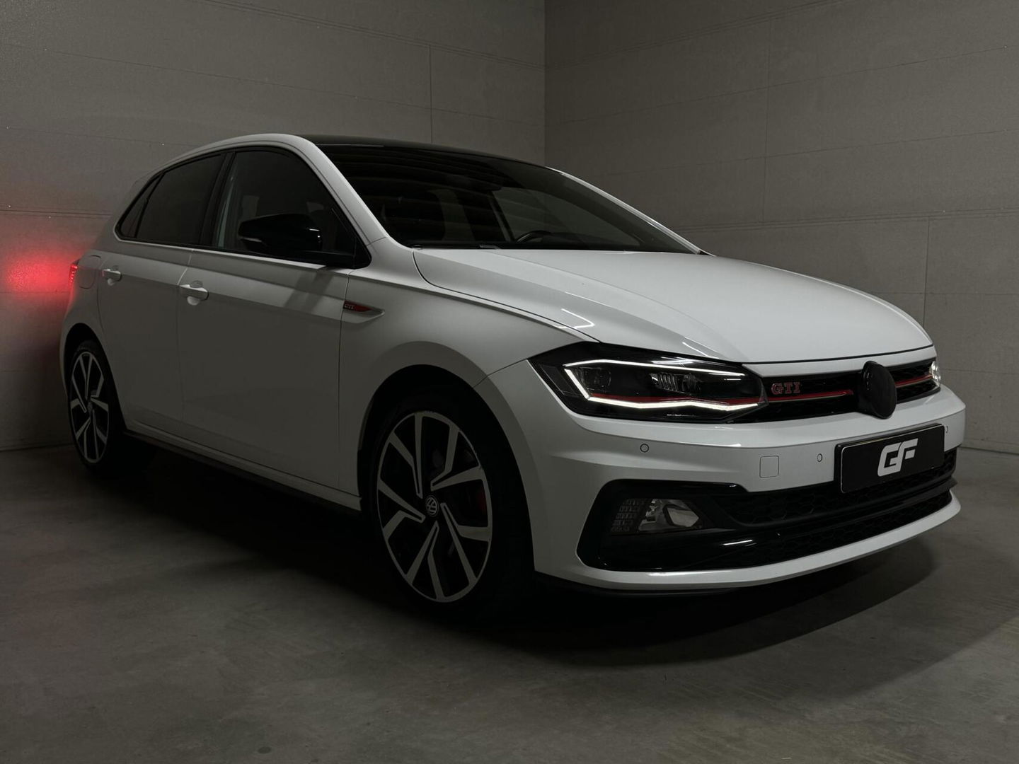 Volkswagen Polo 2.0 TSI GTI Virtual Beats Carplay Camera PDC