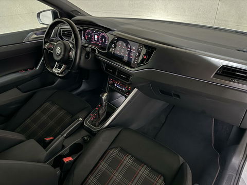 Volkswagen Polo 2.0 TSI GTI Virtual Beats Carplay Camera PDC