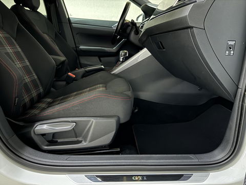 Volkswagen Polo 2.0 TSI GTI Virtual Beats Carplay Camera PDC