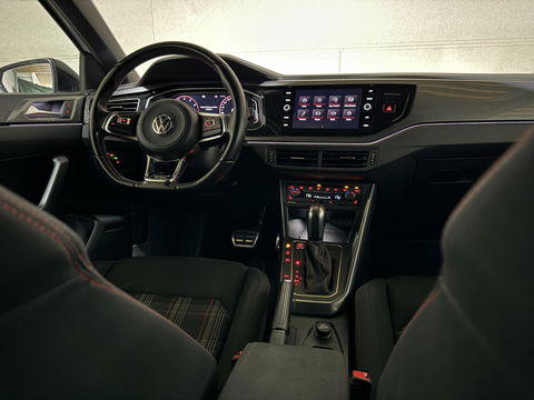 Volkswagen Polo 2.0 TSI GTI Virtual Beats Carplay Camera PDC