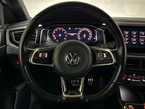 Volkswagen Polo 2.0 TSI GTI Virtual Beats Carplay Camera PDC