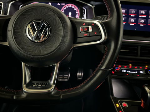 Volkswagen Polo 2.0 TSI GTI Virtual Beats Carplay Camera PDC