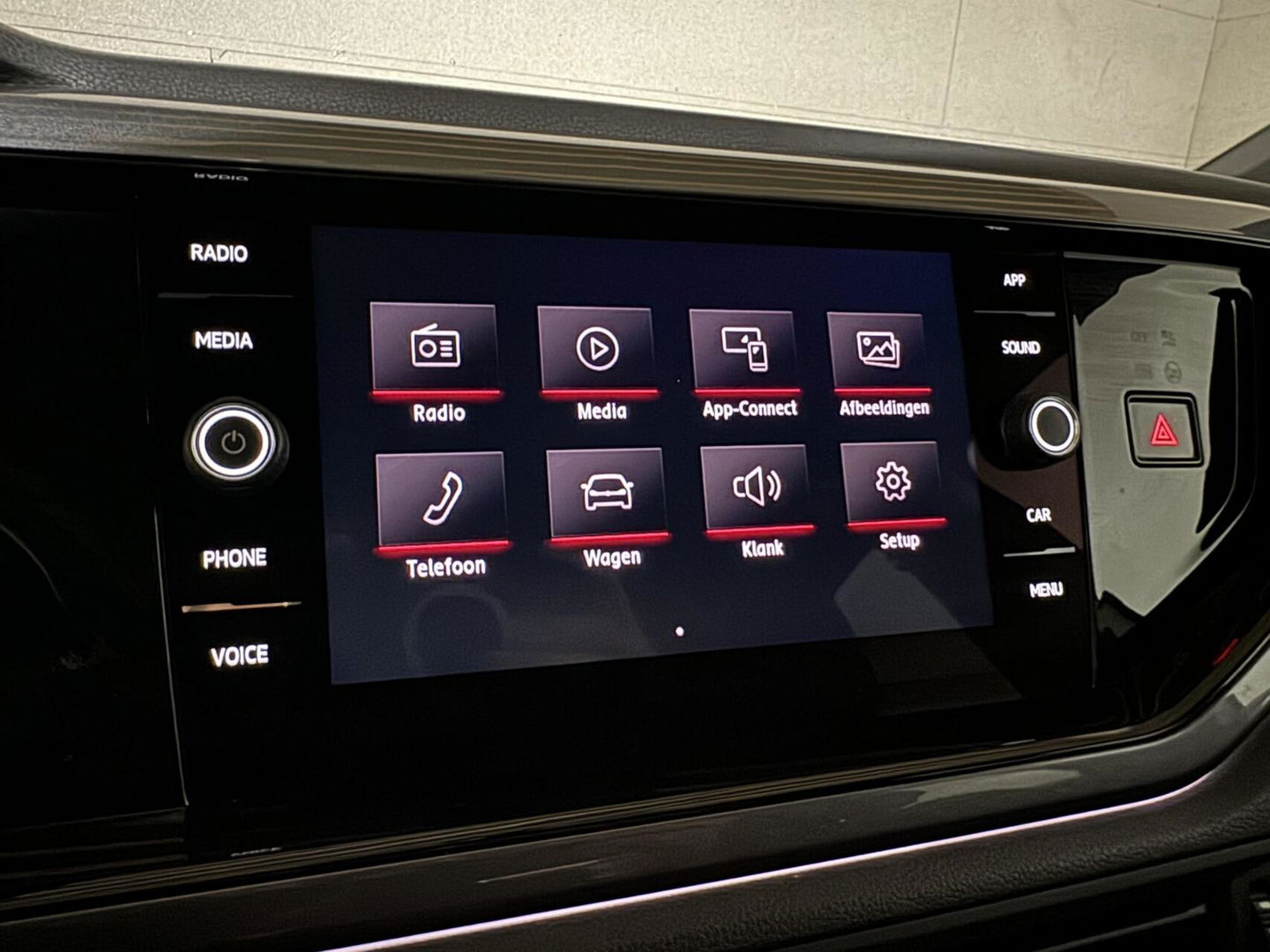 Volkswagen Polo 2.0 TSI GTI Virtual Beats Carplay Camera PDC