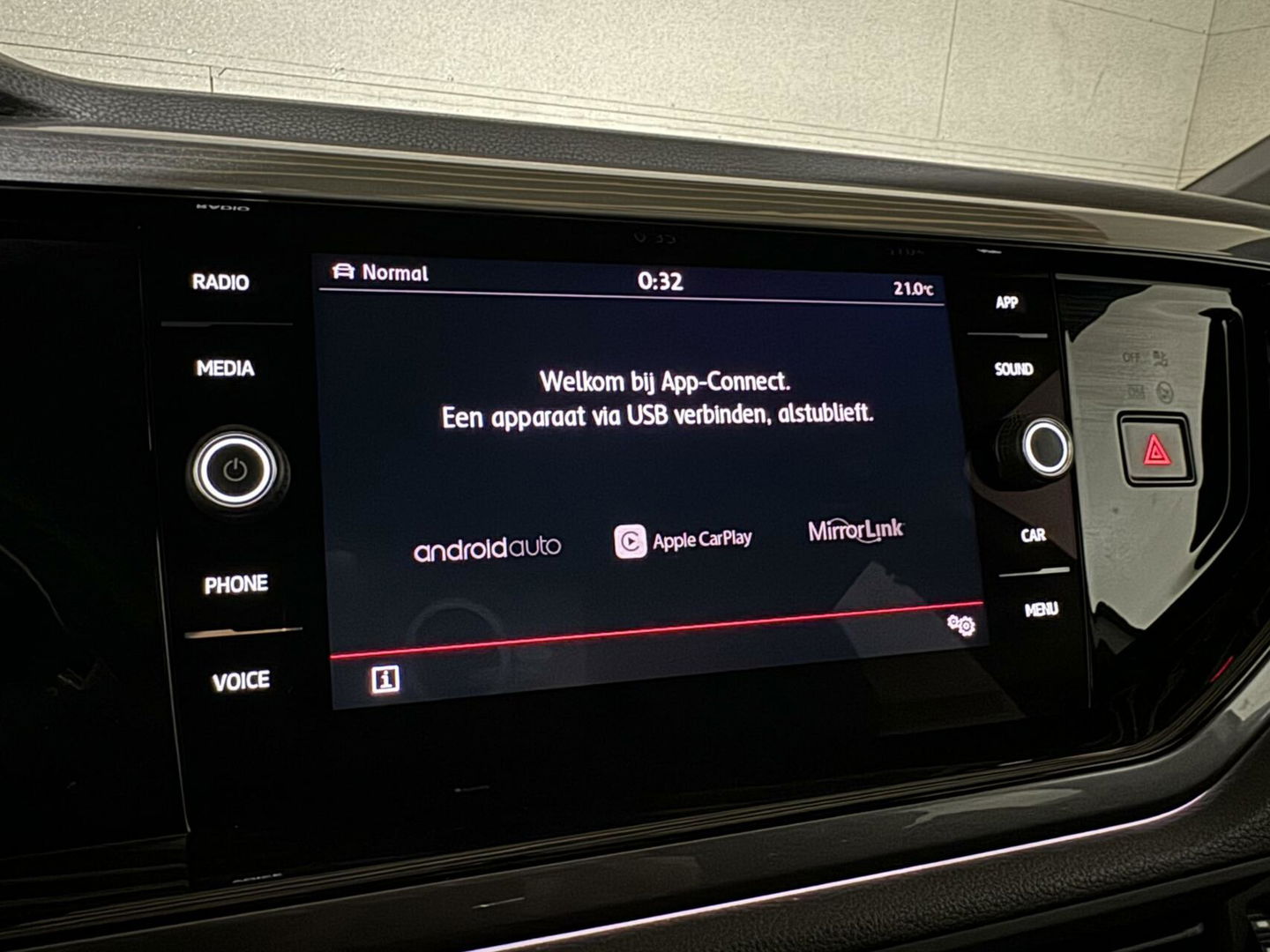 Volkswagen Polo 2.0 TSI GTI Virtual Beats Carplay Camera PDC