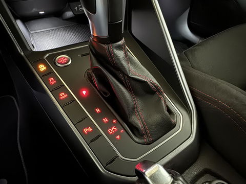 Volkswagen Polo 2.0 TSI GTI Virtual Beats Carplay Camera PDC