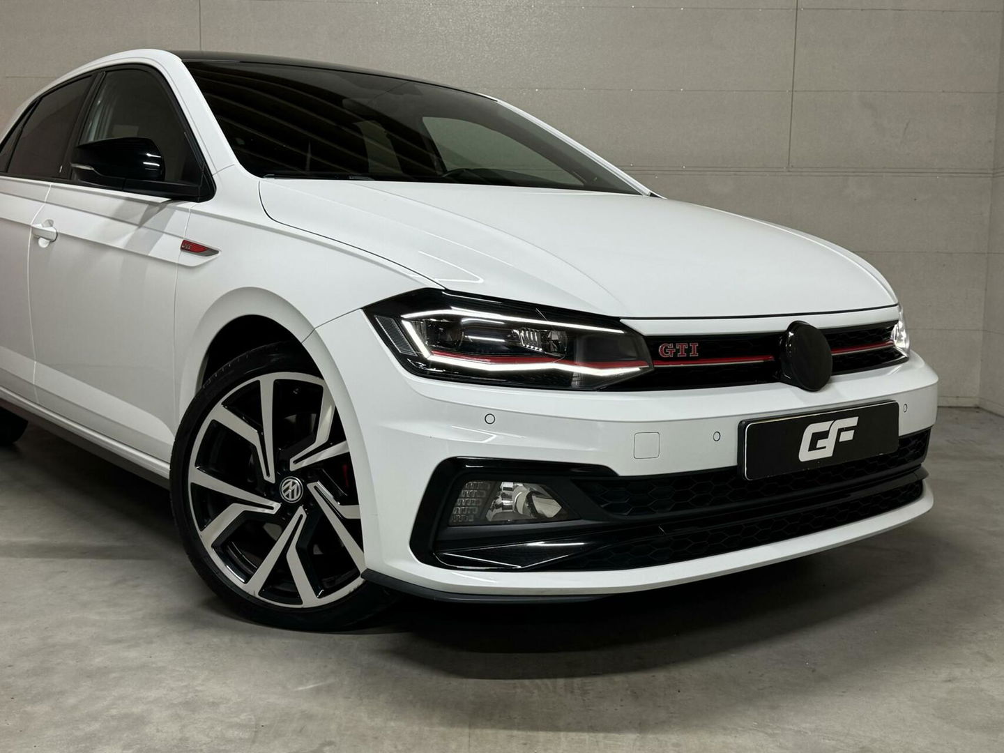 Volkswagen Polo 2.0 TSI GTI Virtual Beats Carplay Camera PDC